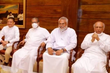 மக்களின் வாழ்வாதாரத்தை வலுப்படுத்துவதை இலக்காக கொண்டு கடற்றொழில் அமைச்சு தொடர்ந்தும் பயணிக்கும்: டக்ளஸ் (Photos)