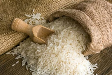 பெறுமதியான அரசியை பதுக்கி வைத்திருந்த வர்த்தக உரிமையாளருக்கு நேர்ந்த கதி!