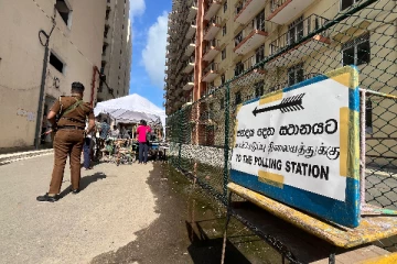 மூன்று மணித்தியாலங்களில் 35 தேர்தல் சட்ட மீறல்கள்