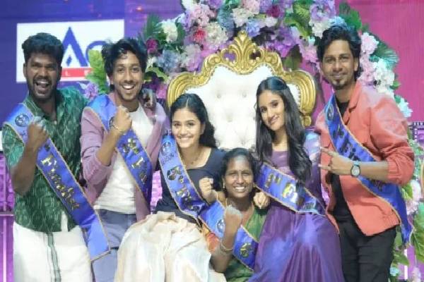 இலங்கை பாடகர் சபேசனுக்கு பாடகர் எஸ்.பி.சரண் கொடுத்த பரிசு! நெகிழ்ச்சியான தருணம் | Saregamapa Season 5 Sapesan Got A Gift Sp Charan