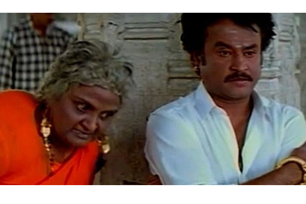 சூப்பர் ஸ்டாரை திட்டியதால் ரசிகர்களால் அவமானப்பட்ட பிரபல நடிகை.. வேறுவழியில்லாமல் மன்னிப்பு கேட்ட சம்பவம் | Vadivukkarasi Remembering About Rajinikant