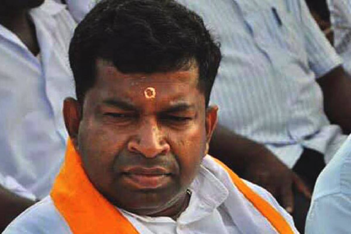 பிள்ளையானை சிறையில் சந்தித்தது இரகசியமல்ல..! நாமல் பதிலடி | Namal Accueses Npp பிள்ளையானை சிறையில் சந்தித்தது இரகசியமல்ல..! நாமல் பதிலடி | Namal Accueses Npp