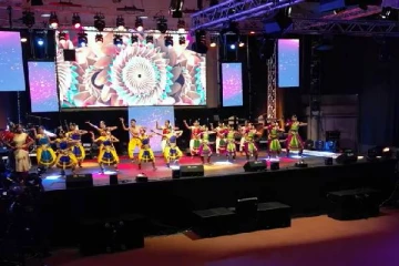 ஜேர்மனியில் வெகுவிமர்சையாக இடம்பெற்ற உறவின் ஒளி நிகழ்ச்சி (VIDEO)