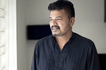 இயக்குனர் ஷங்கர் உதவி இயக்குனராக இருந்த போது எப்படி இருந்துள்ளார் பாருங்க..
