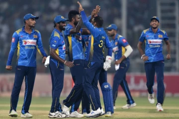 இலங்கை அணியின் சுழற்பந்து வீச்சாளர் மாற்றம்