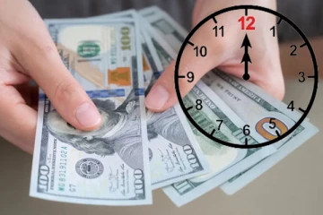 பகல் 12 மணிக்கு இதை செய்தால் போதும்... இனி வீட்டில் பணமழை தான்!