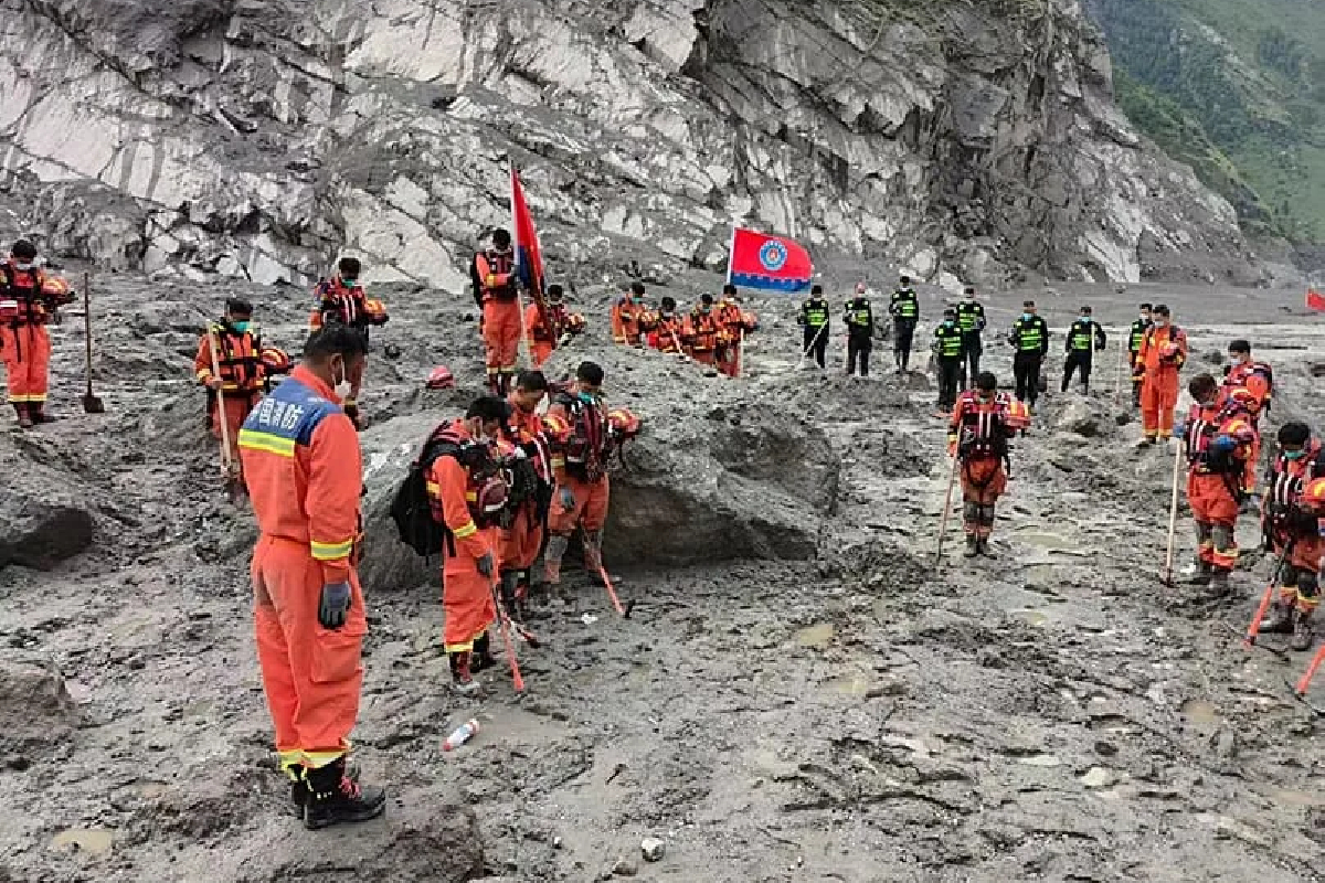 நேபாள பேரழிவு; ஆயிரத்தை கடந்த பலி எண்ணிக்கை | Nepal Disaster Death Toll Crosses 1 000 நேபாள பேரழிவு; ஆயிரத்தை கடந்த பலி எண்ணிக்கை | Nepal Disaster Death Toll Crosses 1 000