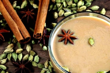 மெட்டபாலிசத்தை அதிகப்படுத்தும் ஏலக்காய் டீ.. வெறும் வயிற்றில் குடிக்கலாமா?