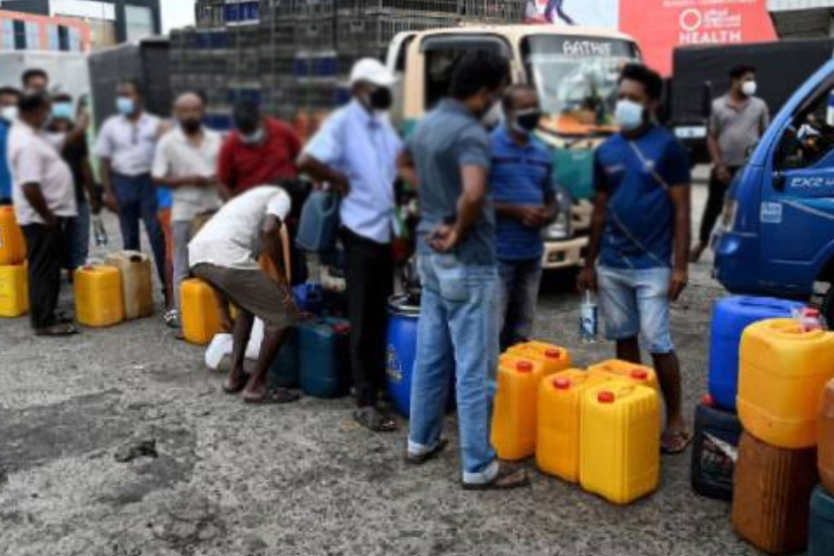 நாட்டின் வறுமை 65 வீதமாக உயர்வு : விடுக்கப்பட்ட பகிரங்க எச்சரிக்கை | Country Poverty Rises To 65 Public Warning Issued