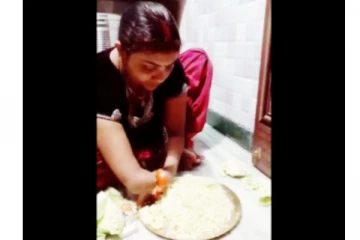 2 கைகள் இல்லாத பெண் செய்த செயலை பாருங்க - அசந்துடுவீங்க