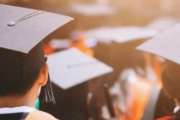 සරසවි වරම් අහිමි සිසුන්ට පාඨමාලා හදාරන්න පොලී රහිත ණයක්