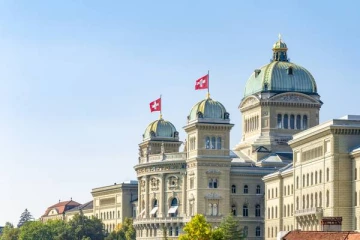 கோவிட் தொடர்பாக மாத இறுதியில் முக்கிய அறிவித்தலை வெளியிடவுள்ள சுவிஸ் அரசாங்கம்