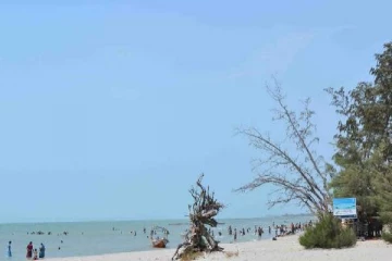 காரைநகர் கசூரினா கடலில் காணாமற்போன யாழ்.இந்து மாணவன் சடலமாக மீட்பு