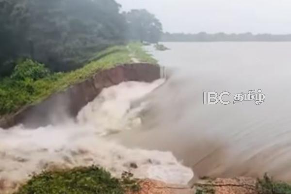 வவுனியாவில் கனமழை: ஏ9 வீதி போக்குவரத்துக்கு முழுமையாக தடை | Heavy Rain Flood Affected Areas In Vavuniya Today