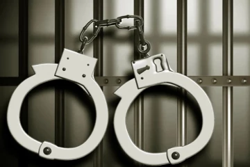 மதுபோதையில் சிலுவையை உடைத்த யாழ் இளைஞர்!