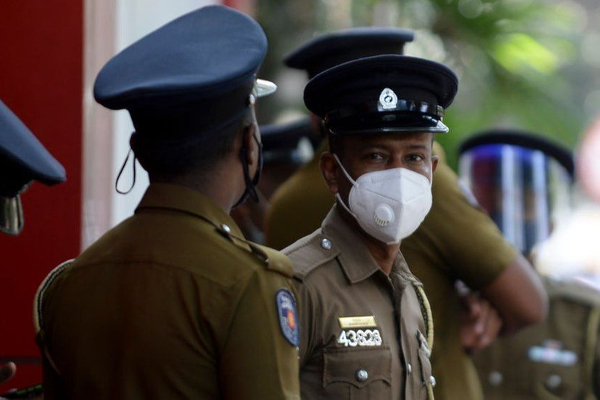 வவுனியா நகரப் பகுதியில் அடையாளம் தெரியாத நபர் ஒருவரின் சடலம் மீட்பு! | Rescue Of Unidentified Person Body In Vavuniya