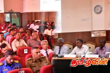 மன்னார் மாவட்ட அபிவிருத்தி குழுக்கூட்டம்