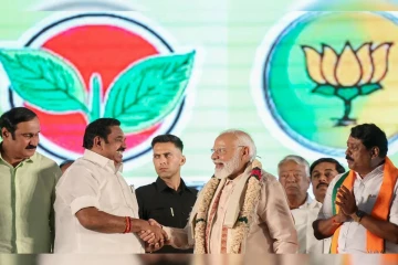 அதிமுக தொகுதி பங்கீடு - பாஜக, பாமக, அமமுக எத்தனை தொகுதிகளில் போட்டி?