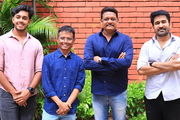 10 ஆண்டுகள் கழித்து மீண்டும் இணைந்த பிச்சைக்காரன் கூட்டணி.. படத்தின் தலைப்பு என்ன தெரியுமா | Vijay Antony Sasi Reunite After 10 Years