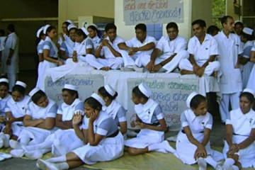 தாதியர்கள் தொழிற்சங்கப் போராட்டத்தில் ஈடுபடத் தீர்மானம்