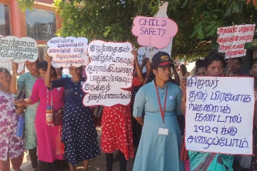 சிறுவர்களை துஷ்பிரயோகம் செய்பவர்களுக்கு மரண தண்டனை கொடு -முல்லைத்தீவில் விழிப்புணர்வு நடைபவனி!