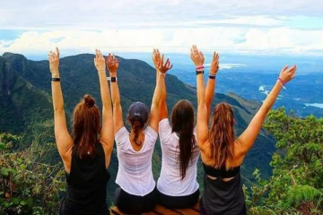 ஏப்ரல் மாதத்தில் இலங்கையில் குவிந்த இந்திய சுற்றுலாப் பயணிகள்