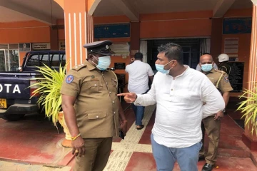 ஓட்டமாவடியில் பொலிஸாரின் தலையீட்டால் இரத்து செய்யப்பட்ட கூட்டம்
