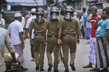 சகோதரனை தாக்க வந்த கும்பல்..! காப்பாற்ற போராடி காயமடைந்த சகோதரி: கொழும்பில் சம்பவம்